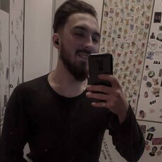 Глеб, 25, Болотное