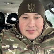 Лаврентий, 32, Сясьстрой