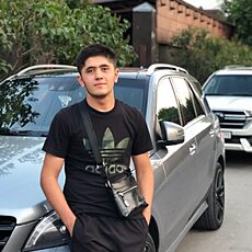 Федя, 24, Кировск (ЛНР)