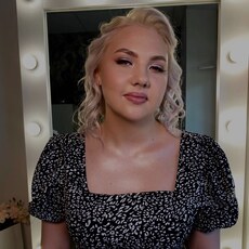 Нина, 20, Макеевка