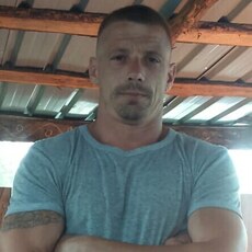 Гоша, 40, Барыш