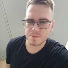 Ростислав, 28, Юрюзань