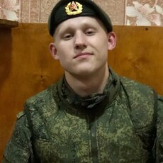 Лев, 21, Чита