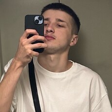 Давид, 20, Заречный (Свердловская область)