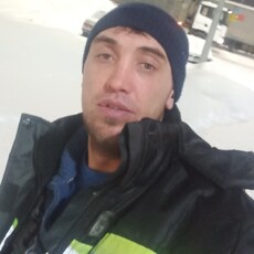 Михаил, 36, Североуральск