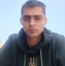 Артём, 29, Дмитриев