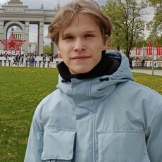 Семён, 20, Семилуки