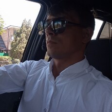 Егор, 30, Горловка