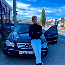 Филя, 21, Апрелевка