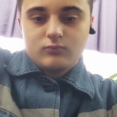 Дмитрий, 21, Вичуга