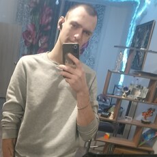 Слава, 22, Томмот