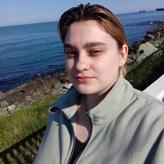 Эльза, 22, Родники