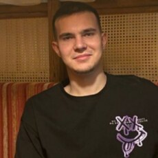 Адам, 20, Болгар