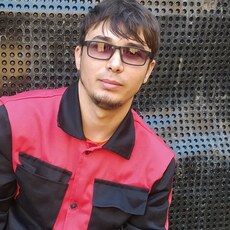 Арсений, 25, Вилючинск