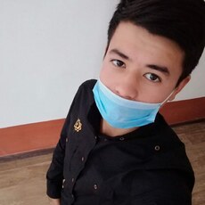Тимофей, 27, Уяр