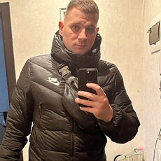 Максим, 35, Белово