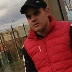 Боря, 25, Запорожье
