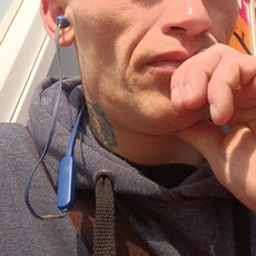 Валера, 38, Балабаново