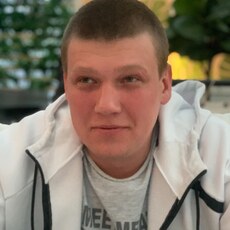 Адриан, 31, Карачев