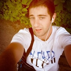 Дмитрий, 30, Горняк (Алтайский край)