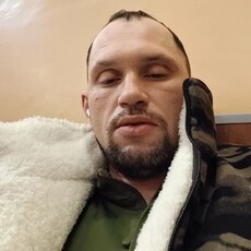 Толя, 38, Ангарск