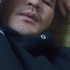 Паша, 27, Калязин