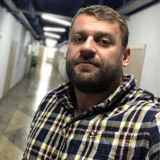 Владимир, 36, Бирюч
