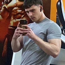Женя, 25, Радужный (Владимирская область)