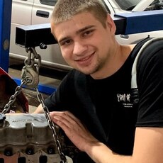 Вениамин, 23, Коркино