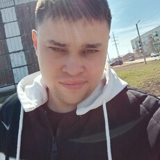 Владислав, 26, Холмск
