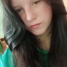 Тоня, 21, Холм