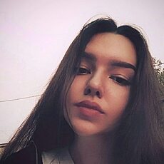 Антонина, 23, Кировск (ЛНР)