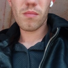 Геннадий, 29, Кушва