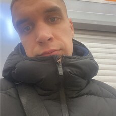 Лев, 28, Бежецк