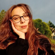 Владислава, 20, Осинники
