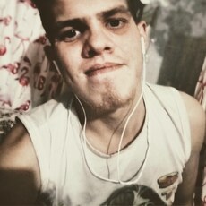 Евгений, 20, Екатеринбург