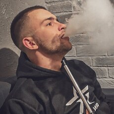 Веня, 22, Куровское
