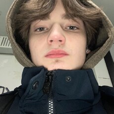 Тимофей, 19, Скопин