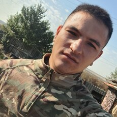 Василий, 26, Кирс