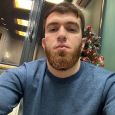 Кузьма, 25, Каменск-Уральский