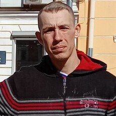 Рома, 29, Свирск