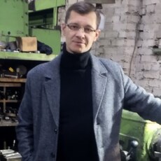 Юлиан, 27, Мариуполь