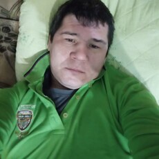 Виталий, 35, Нариманов