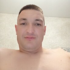 Спартак, 33, Красный Луч