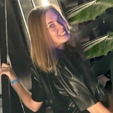 Лара, 35, Екатеринбург