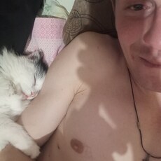 Тарас, 31, Людиново