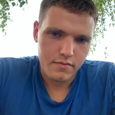 Станислав, 25, Перевальск
