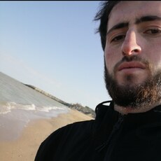 Виталий, 25, Павловск