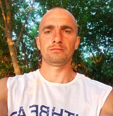 Саша, 34, Горское