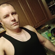 Виктор, 39, Агрыз